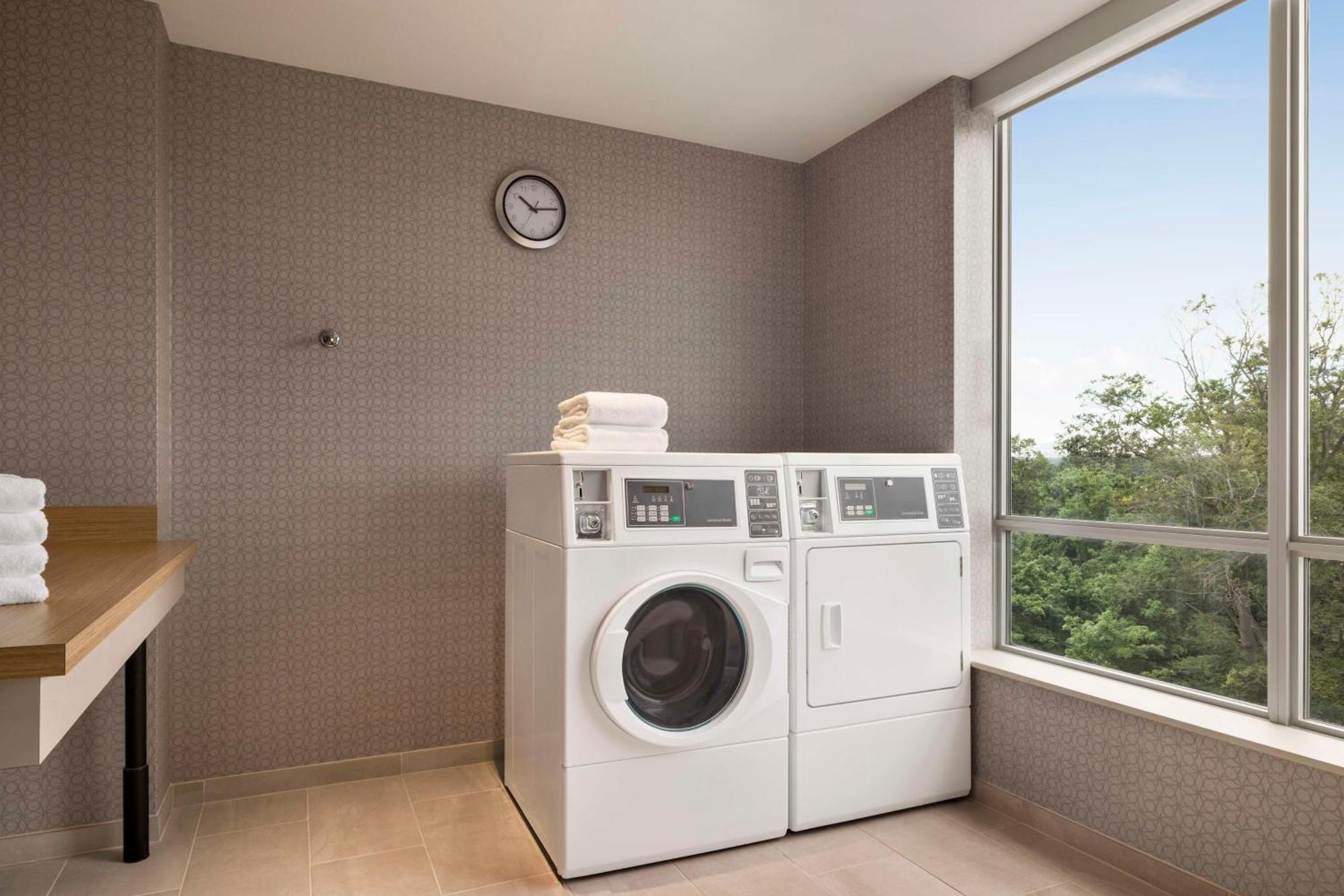 Hyatt Place Columbus Polaris Eksteriør billede